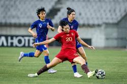 开云体育平台APP-国际比赛现场，女足运动员闪耀登场