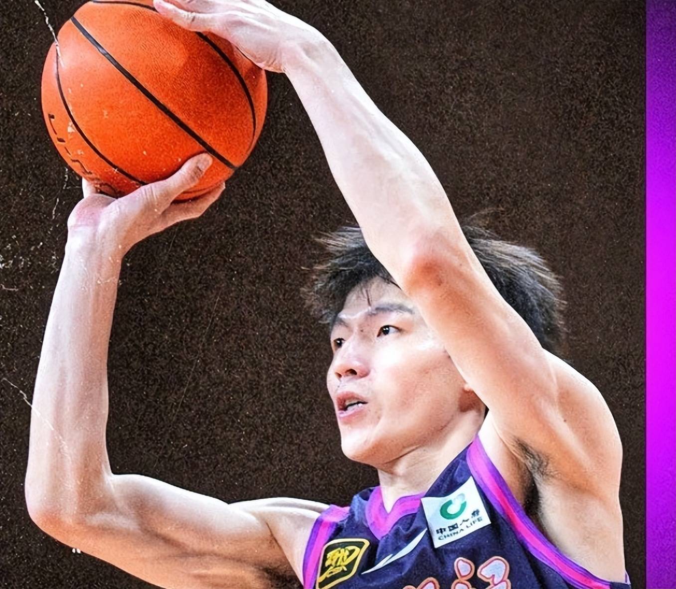 关于台州男篮奋力拼搏，晋级下一轮的信息