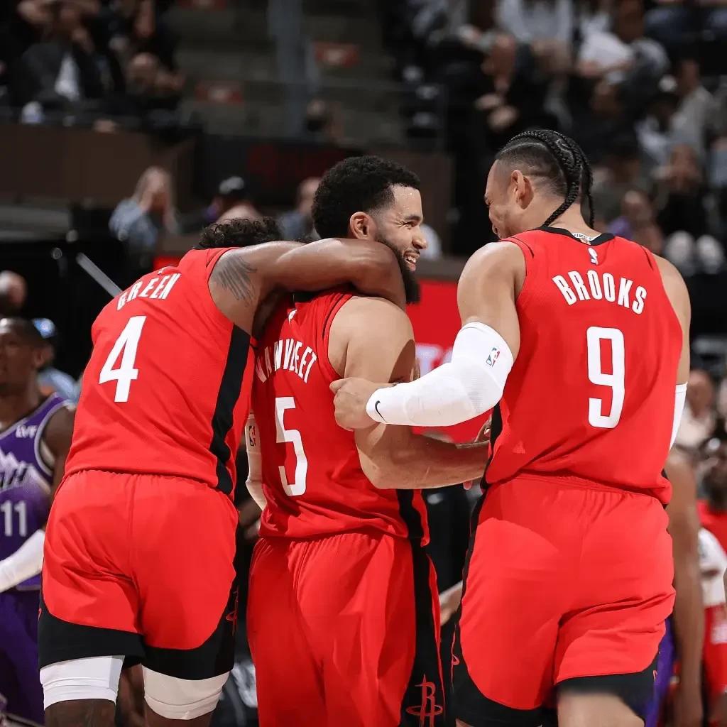 火箭主场击败开拓者，收获五连胜