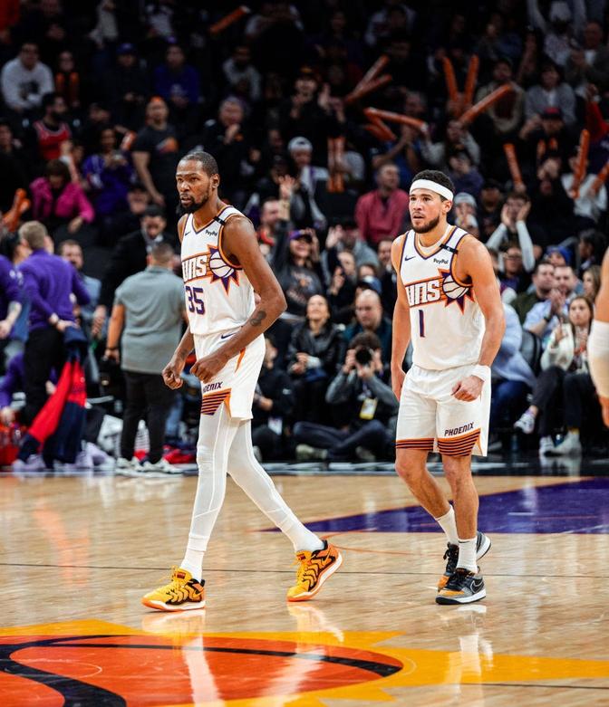 勇士负于快船，杜兰特轰下30分