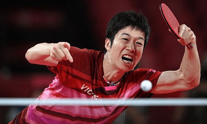 日本乒乓球队险胜德国乒乓球队，奥恰洛夫绝境逆转的简单介绍